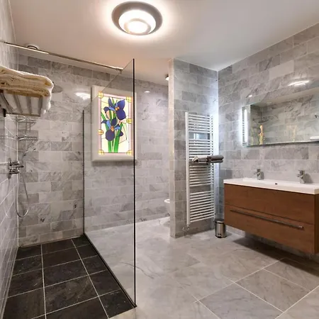 “威廉斯塔德瓦彭酒店” 酒店