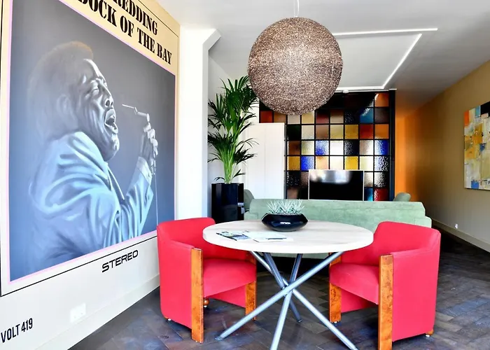 “威廉斯塔德瓦彭酒店” 酒店 3*