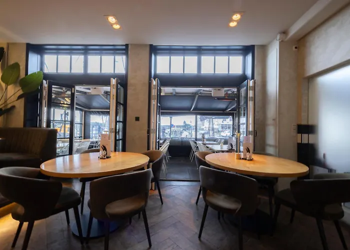 “威廉斯塔德瓦彭酒店” 威廉斯塔德