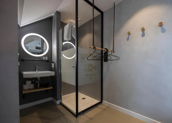 酒店 “威廉斯塔德瓦彭酒店” 3*