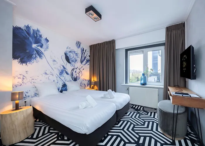 “威廉斯塔德瓦彭酒店” 酒店