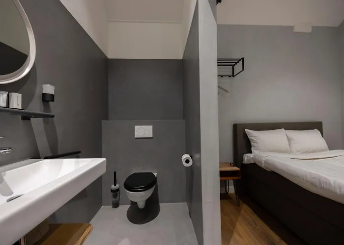 “威廉斯塔德瓦彭酒店” 酒店 威廉斯塔德