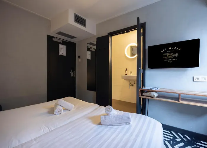 “威廉斯塔德瓦彭酒店” 威廉斯塔德